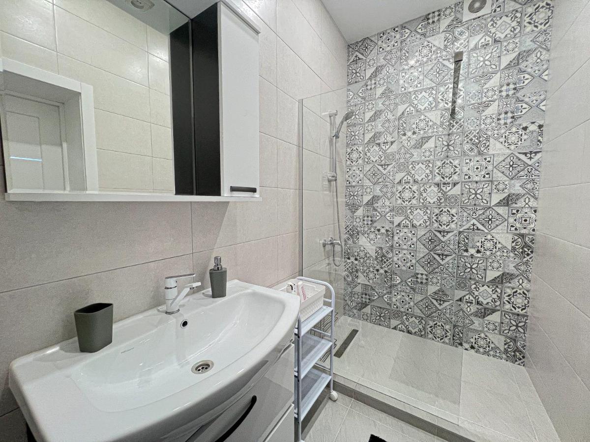 Dendrarium Park, 1Bd Apartment With Living Room Кишинёв Экстерьер фото
